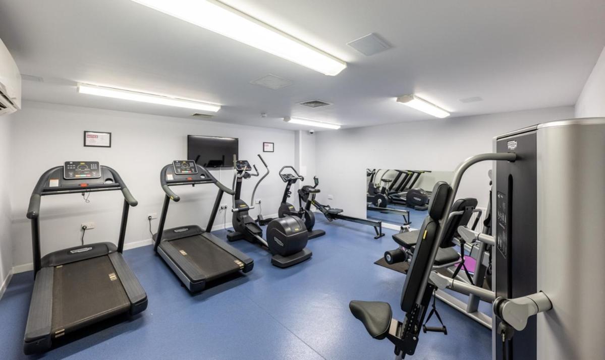 Отель Joivy Affordable Edinburgh - Adults Only Экстерьер фото
